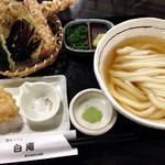 讃岐うどん 白庵 - ひやひや天ぷらセット、とり天トッピング