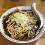 ラーメン富士屋　 - 全部入りラーメン 薬味(玉葱)トッピング
