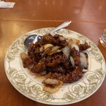 チャイニーズガーデンレストラン 新福記 - 鶏の黒酢炒め