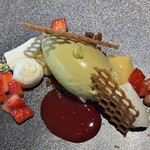 Restaurant OGATA - DESSERT ヴァシュラン PISTACHE&FRAISE