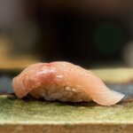 海味 - 握り　金目鯛