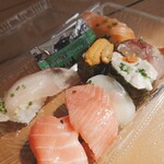 唐戸市場 活きいき馬関街 - 