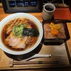 らぁ麺すぎ本 丸の内店