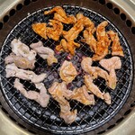 うなぎ 炭火焼肉 宮川 - ホルモン3種