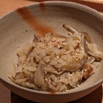 鳥匠いし井ひな - 