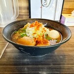 厚木本丸亭 - 【限定麺(オマール海老とサクラエビの塩らー麺)】(¥1350)+【味玉】(¥100)