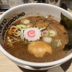 東京アンダーグラウンドラーメン 頑者 - 
