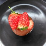 喫茶 ココリエ - 料理写真:ココアマフィン(いちごバージョン)