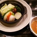 御魚処さくら茶屋 - 大山野菜の酒蒸し