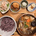 ごはんすすむ 横浜ポルタ店 - 