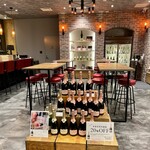 アカデミー・デュ・ヴァン テイスティングカーヴ - 