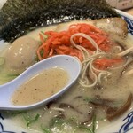 博多らーめん由丸 - 