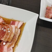 叙々苑 新宿小田急ハルク店 - 追加ランチ肉