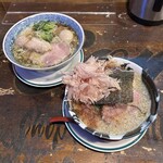 麺屋 Somie's - 圧巻のボリューム