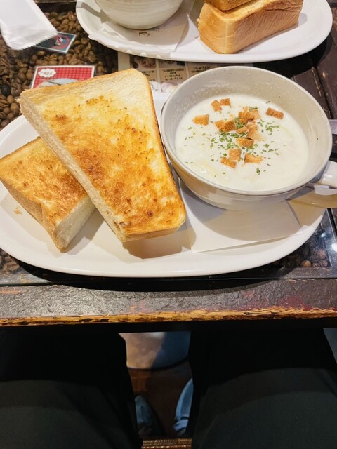 Poemu Komae Minamiguchi Ten