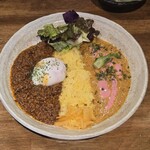 SPICY CURRY 魯珈 - 