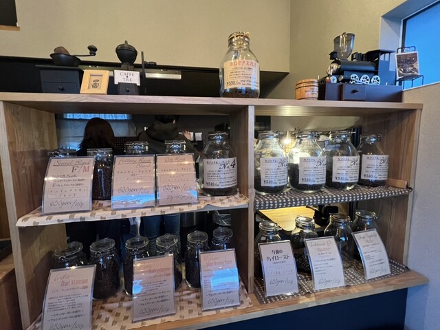 カフェ・トレ（CAFFE TRE） - 石巻（カフェ）