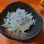 みつ川 - しらすおろし。