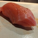 すしやのたい悟 - 本鮪中とろ（千葉県銚子）