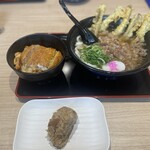 資さんうどん 両国店 - 