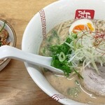 らーめん弥七 - 醤油とヘタめし