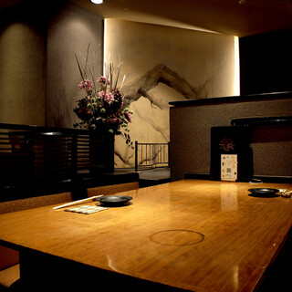 高級旅館風の凛とした優雅な空間