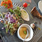 ヴァン・キャトル - オードブル