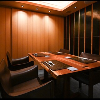 完全個室完備｜2名様〜予約OK＆喫煙可