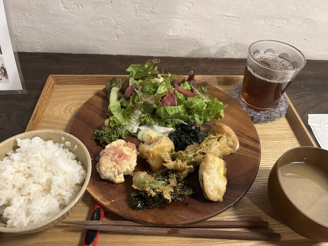 Shoku to Mori photo 3