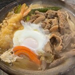 糸庄 本店 - もつたまご入りうどん