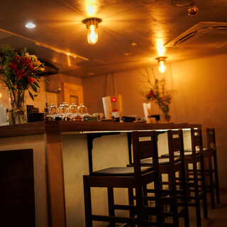 心と体の五感を満たす、大人のための新感覚ネオ大衆居酒屋