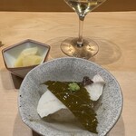 恵比寿 鮨 謙心 - 桜餅からインスパイア！