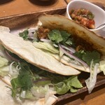 麺料理とアジアンごはん 晴蔵 - タコス