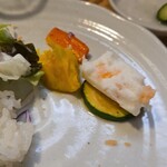 キッチン ブルー グローブ - ズッキーニを添えて