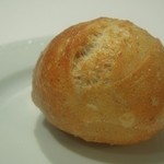 レストラン タニ - 熱々のパン。