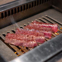 焼肉うしごろ 池袋店 - 厳選ハラミ 厚切り