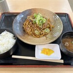 一福亭 - 亀山うどんセット