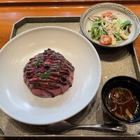 銀座ろくさん亭 - ローストビーフ丼