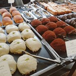 Onion - 美味しそうなパンがいっぱい