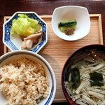 Restaurant Suju Masayuki - Lightly salted Ohitashi – You can have a second helping of rice, even if it's just a small portion, which is very kind.