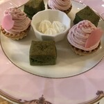 ロビーラウンジ - 