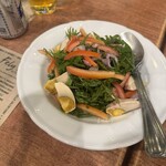 Abe Mall of Asia  - サラダ。ビネガーなドレッシングがかかってました。