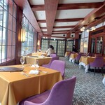 万平ホテル メインダイニングルーム - メインダイニングのテラス席