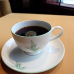 万平ホテル メインダイニングルーム - もちろん　おかわりできます　歌舞伎町のホテルは2杯までだったなあ