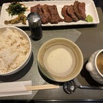 青葉亭 エスパル店 - 