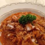 アズ フィノム - 豚肉とザウアークラウトの煮込み