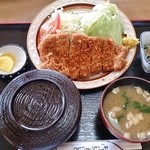お食事処 廣瀬 - ロースかつ定食（150g）810円
