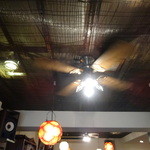 CHAMIROCK CHICKEN SHOP - とってもカリビア~ン