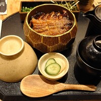 うなぎ四代目菊川 東京駅黒塀横丁店 - 