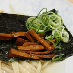 麺庵 利休 - メンマと青ねぎ輪切り